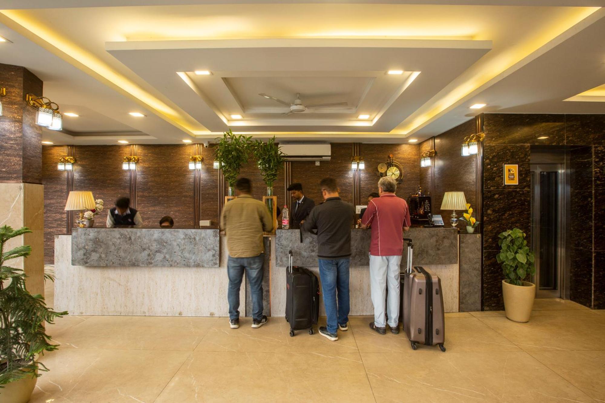 Hotel The Prithvi Near Delhi Airport New Delhi Ngoại thất bức ảnh